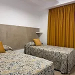 Hotel Quitagolpe *