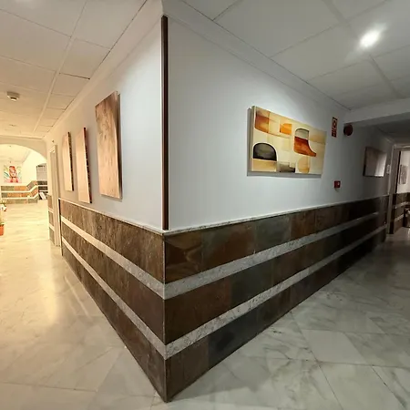 Quitagolpe Hotel *