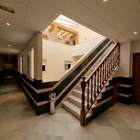 Отель Quitagolpe