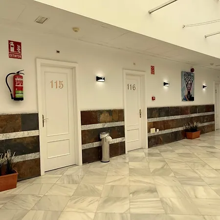 Hotel Quitagolpe *